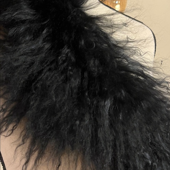 Black real sheep fur collar, new! Beautiful addition to the coat, sweater - Picture 11 of 14